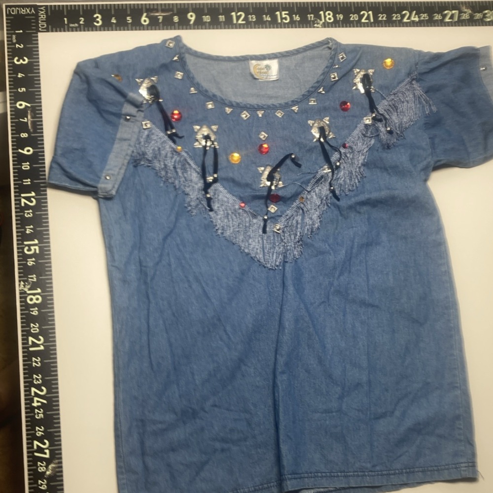 Copa Cabana Women S Blue Denim Fringe Beaded Short Sleeve Tunic Top